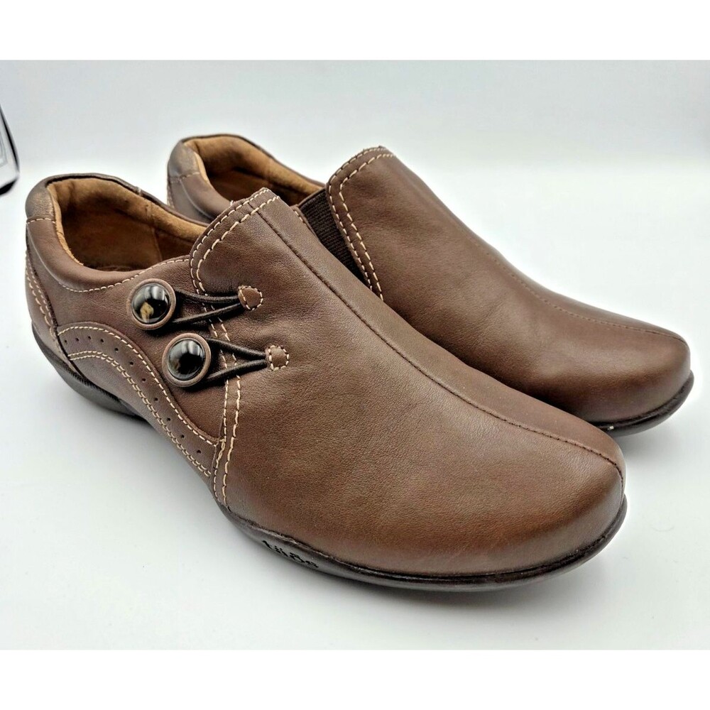 Taos Women's Brown Leather Slip On Comfort Shoes Button Detail Size 7